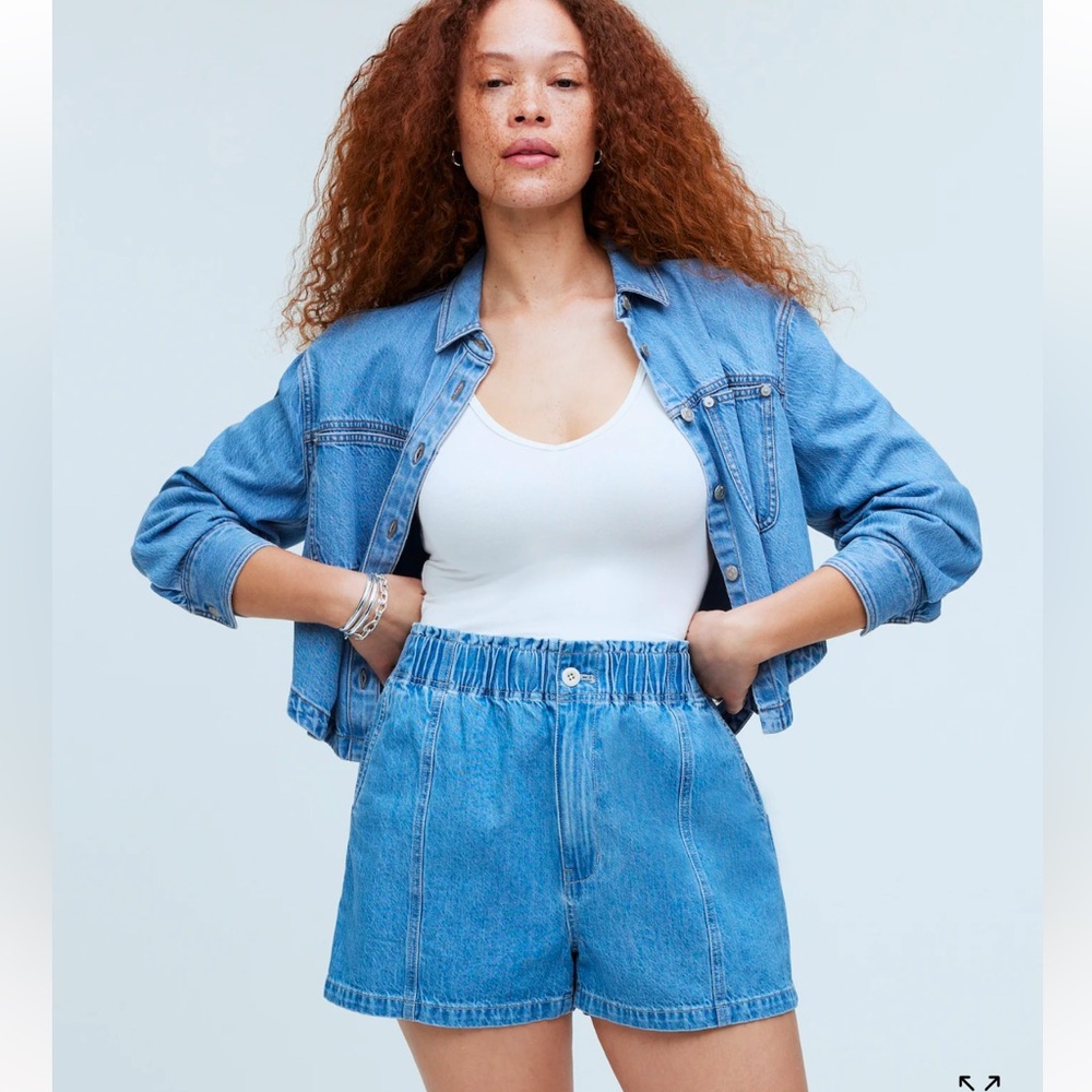NWT Madewell Denim Pull-On Paperbag Shorts in Bunten Wash, size 24